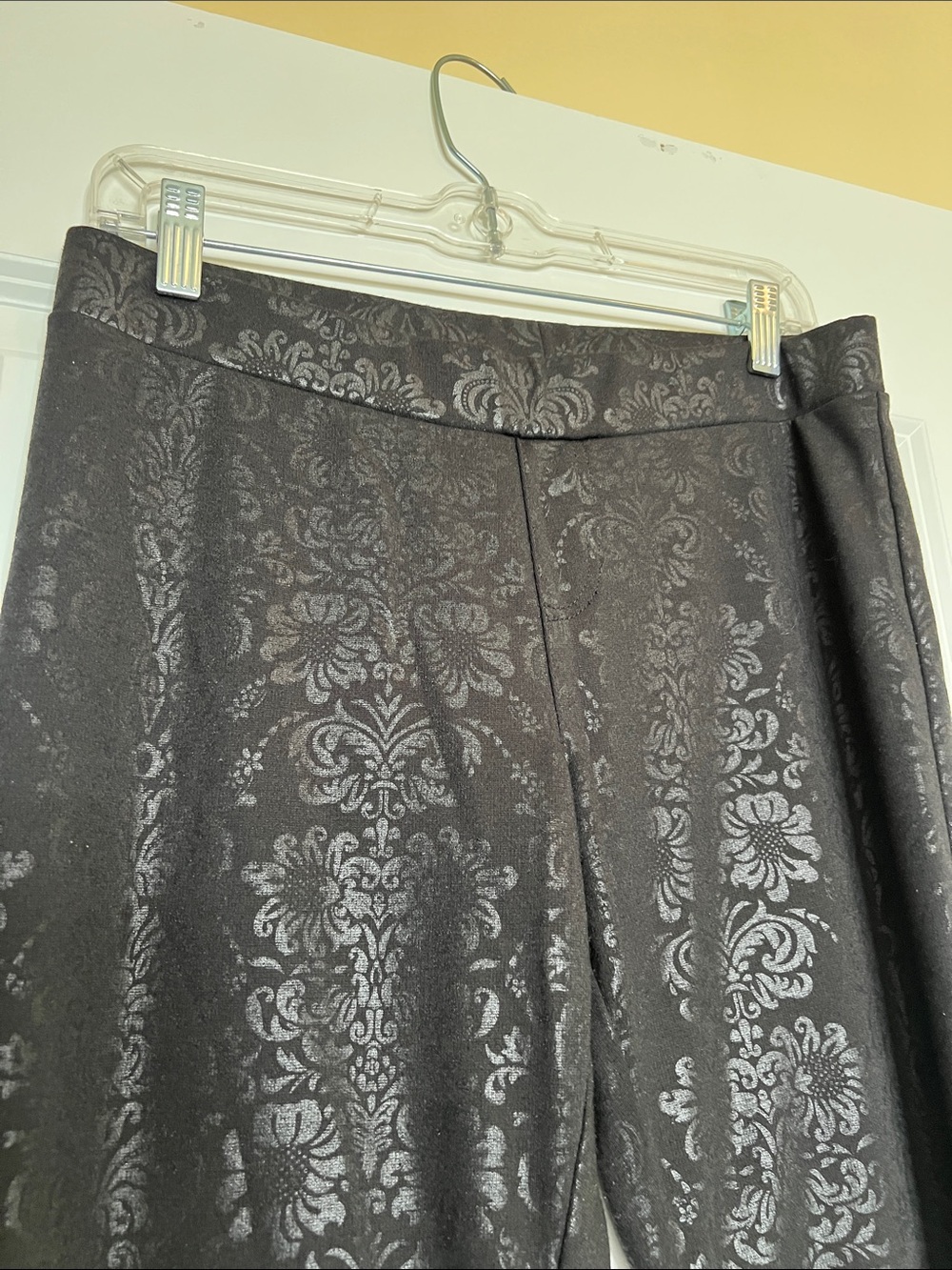 Black Metallic Jacquard Leggings